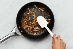 Toasting burger buns